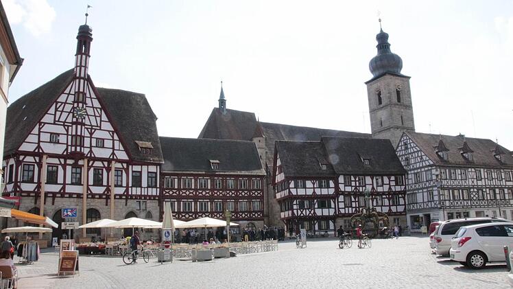Die Etatdebatte im Forchheimer Rathaus nutzte der scheidende Stadtrat Peter Kaiser für eine persönliche Abrechnung. Foto: Hofbauer