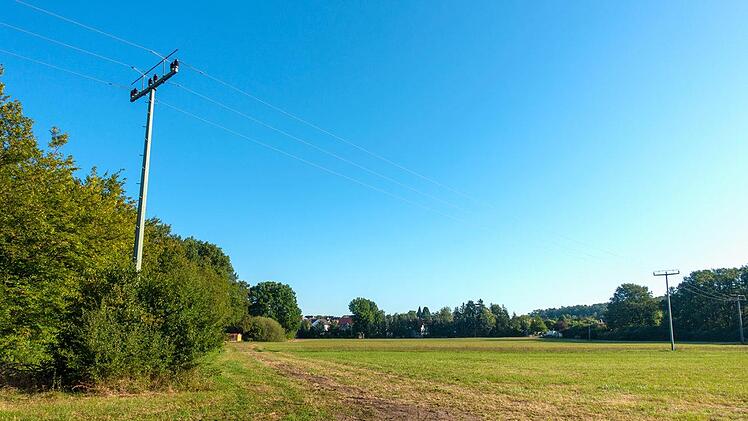 Das Gelände, auf dem das Rückhaltebecken gebaut wird. Foto: PR