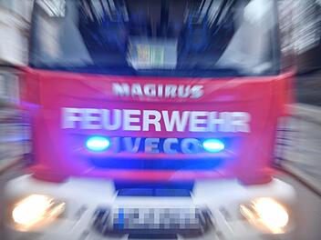 Nicht mit Feuer sondern mit Flüssigem hatten es die Einsatzkräfte der Kulmbacher Wehr am Dienstag zu tun. Symbolfoto:Ronald Rinklef