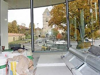 Der Seminarraum der neuen Stadthalle bietet einen sch&ouml;nen Blick auf die Altstadt.  Foto: Stefan Kritzer