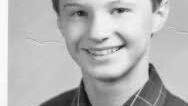 Mit 14 begann Waldi Bauer in Bands zu spielen: Hier sein Schülerausweis-Foto.