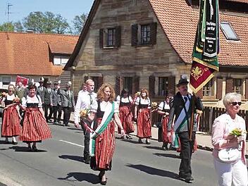 Die Sch&uuml;tzenfreunde Dormitz beim Festumzug Fotos: Harald Pieger