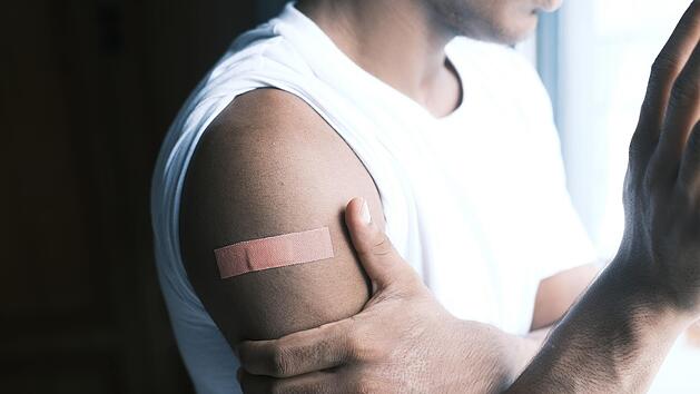 Symbolbild: Impfung, Covid-19, Corona