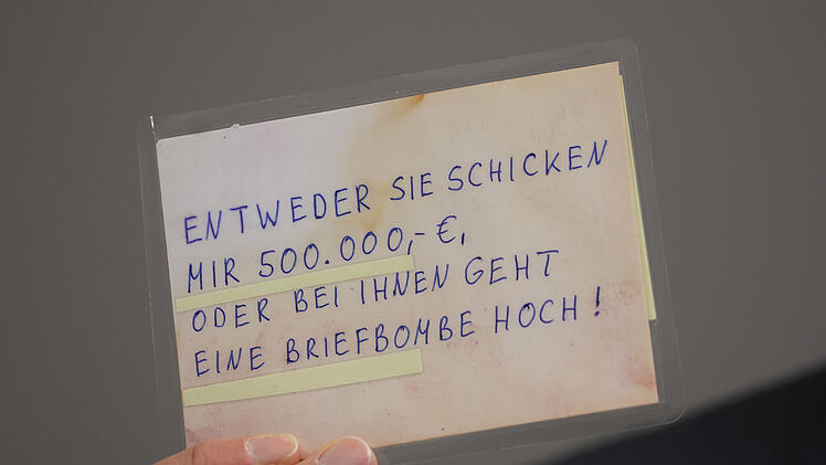 Pressekonferenz zu "Postkartenerpresser"