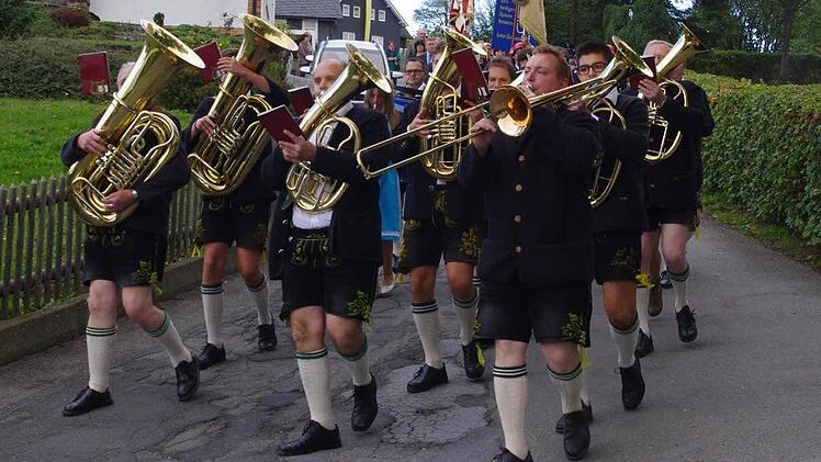 Impressionen von der Kirchenparade. Foto: Heike Schülein
