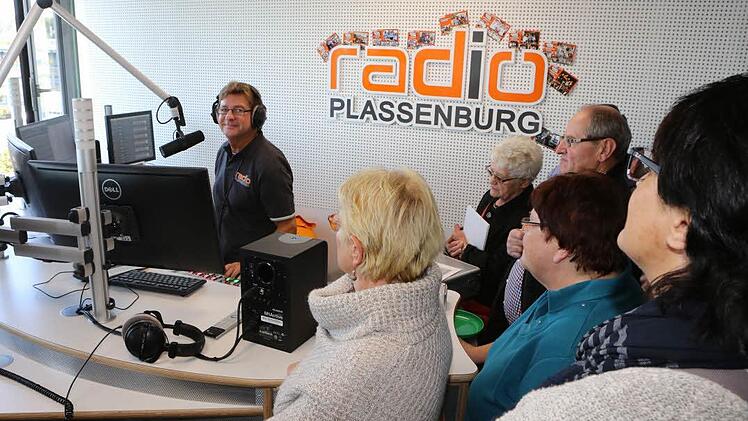Rainer Ludwig im Sendestudio.