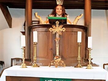 Die Kinder freuen sich auf die Weihnachtszeit, Vor allem Christkind Mia Geier.  Foto: Johanna Blum