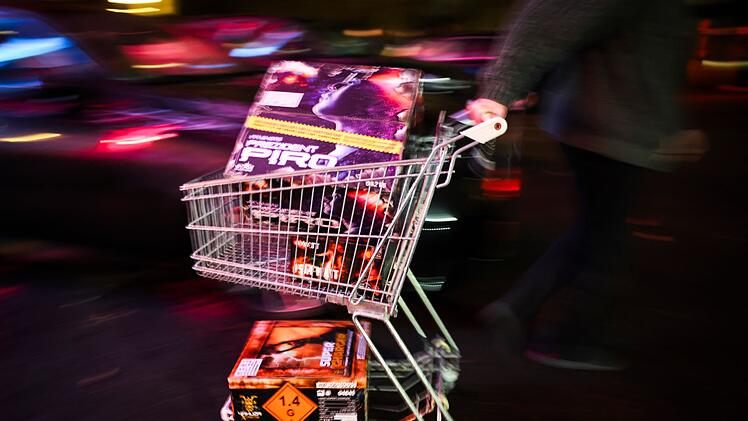 Wie lange haben Gesch&auml;fte an Silvester offen? Gesetz &uuml;berrascht