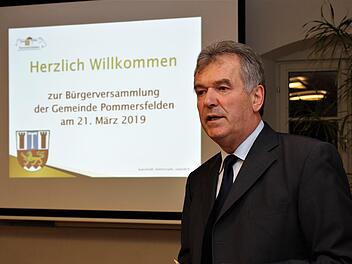 Hans Beck teilte auf der Bürgerversammlung mit, dass er nicht wieder für das Amt des Pommersfeldener Bürgermeisters kandidieren will.Evi Seeger