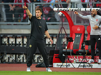 Javier Pinola ersetzt Miroslav Klose auf der Trainerbank des 1. FC N&uuml;rnberg
