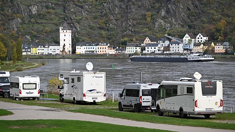 Campingpl&auml;tze am Rhein