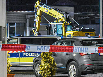 Main-Tauber-Kreis: Baggerfahrt außer Kontrolle - Polizei erschießt Fahrer