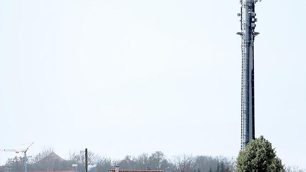 Ein Mobilfunkmast in einem fr&auml;nkischen Dorf: Der Gemeinderat von Lautertal bef&uuml;rchtet, dass eine solche Anlage das Ortsbild st&ouml;ren k&ouml;nnte, und lehnte einen entsprechenden Antrag ab.