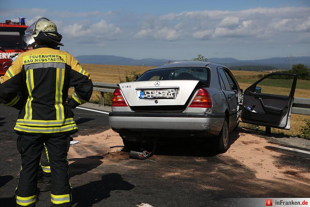 Zwei Tote und drei Verletzte bei schwerem Frontalcrash