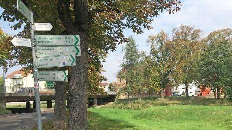 Um den Hochwasserschutz entlang der Brend zu vollenden, muss noch eine weitere Betonwand im Mündungsbereich gebaut werden. Auch die Wegeführung wird neu gestaltet.  Foto: Stefan Kritzer