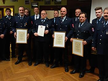 Ehrungen bei der Feuerwehr Froschgrund.Doris Weidner
