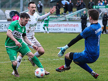 SV Friesen schl&auml;gt Kemmern und schnuppert an Platz 2