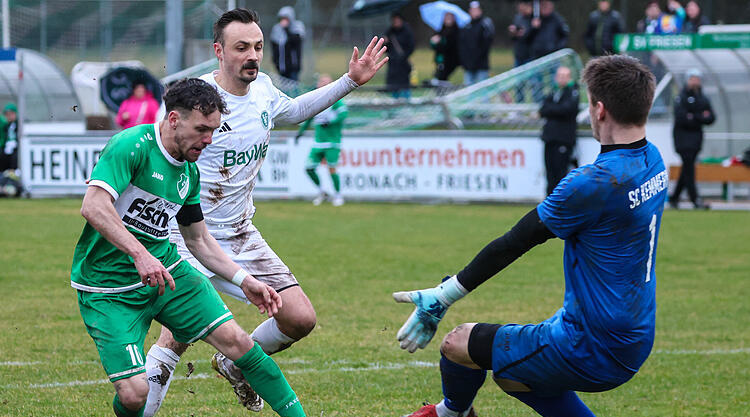 SV Friesen schl&auml;gt Kemmern und schnuppert an Platz 2
