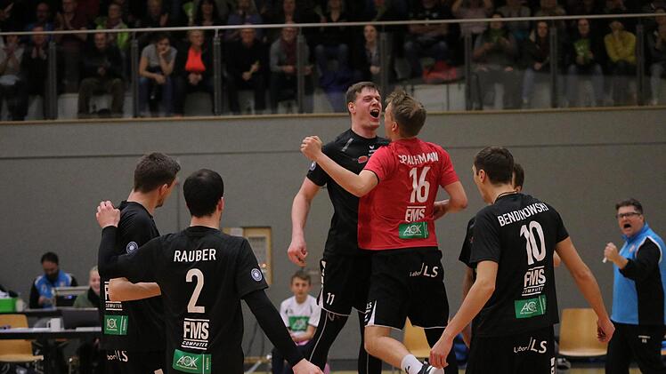 Impressionen aus der Saaletalhalle vom 3:0-Sieg der Hammelburg Volleys über Mainz.Jens Feistel