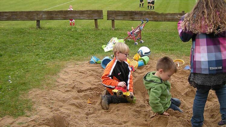 Schnappschuss vom Spiel der Woche in Obereschenbach. Foto: ssp
