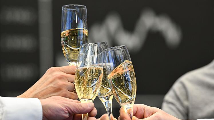 Verg&uuml;tung f&uuml;r Dax-Vorst&auml;nde weiter gestiegen