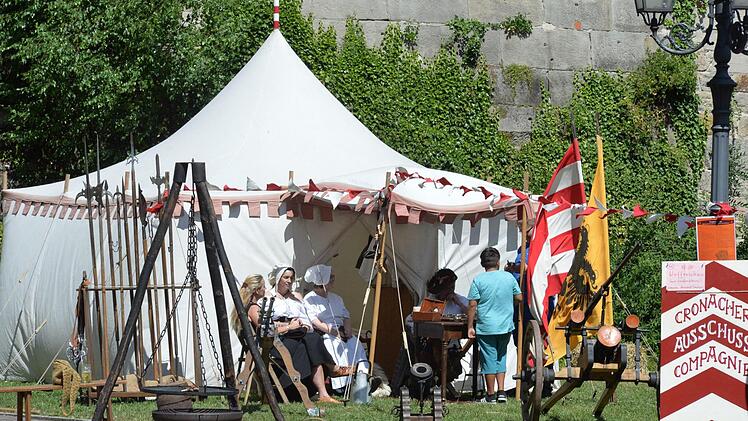 Impressionen vom Historischen Stadtspektakel: Ein Streifzug durch die obere Stadt. Foto: Ronald Rinklef