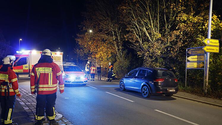 Herzogenaurach: Fahrradfahrer stürzt nachdem Auto ihm die Vorfahrt nahm