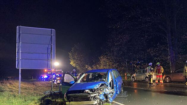 Frontal-Crash auf der B85
