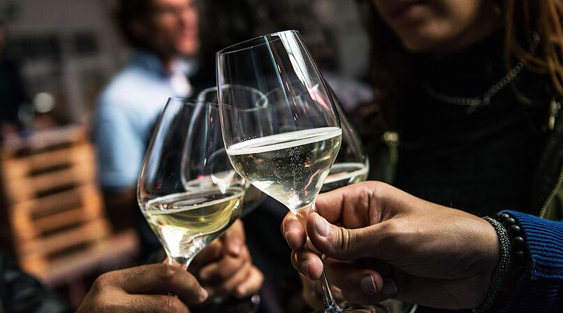 Burgkunstadt: Partyg&auml;ste werfen Essen an Hauswand - sie wollten sie "versch&ouml;nern"