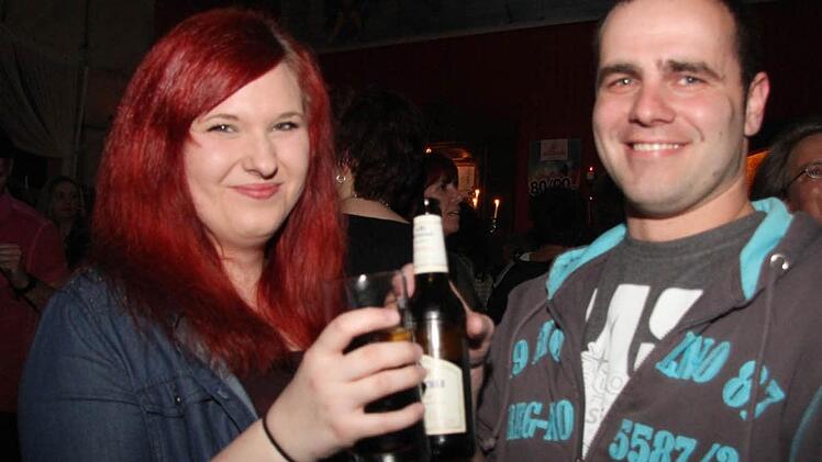 Herzdame trifft Herzkönig: Lena Jahreis und Tobias Wolfrum. Foto: Sonja Adam