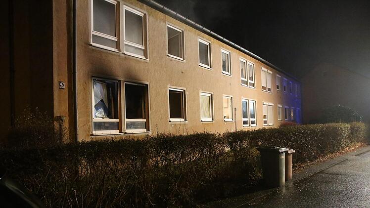 In Oberkotzau im Kreis Hof kam es am Mittwoch zu einem Brand. Die Wohnung ist aktuell nicht bewohnbar. Foto: News5/Fricke zu