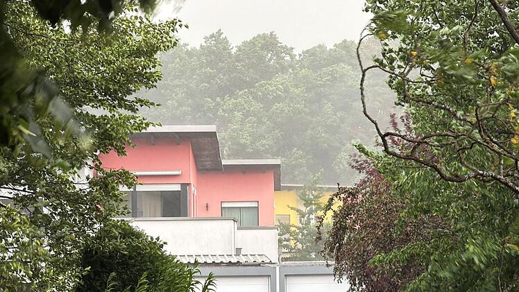 Unwetter w&uuml;tet im Raum Schwabach - Bilder zeigen Ausma&szlig;