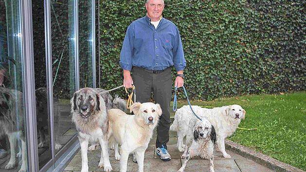 Die Schl&uuml;ssel f&uuml;rs Tierheim hat er schon wieder abgegeben: Robert Pfuhlmann .  Foto: RiegerPress