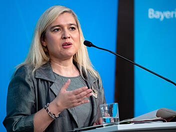 Melanie Huml kritisiert die geplante Cannabis-Freigabe