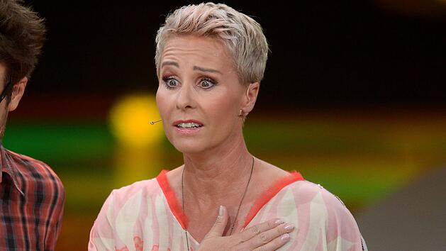 F&uuml;r Sonja Zietlow steht jetzt schon fest, welchen Stars sie im Dschungelcamp 2026 die Daumen dr&uuml;ckt.