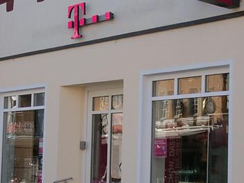 Im Juli schließt der Telekom-Shop in der Forchheimer Hauptstraße. Foto: Josef Hofbauer