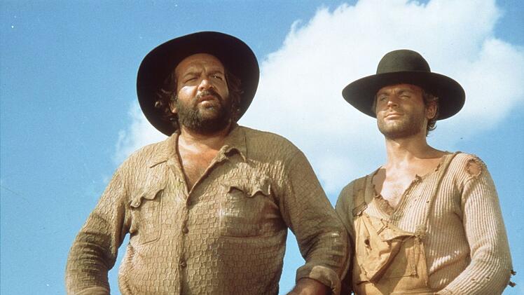 Bud Spencer und Terence Hill kannten sich bereits aus ihrer gemeinsamen Zeit in der Schwimmabteilung von&nbsp;Lazio Rom. Freunde wurden sie aber erst, als sie sich gemeinsam in Westernparodien wie "Die rechte und die linke Hand des Teufels" (Mittowch, 24.12., 20.15 Uhr, Kabel Eins) austoben durften.