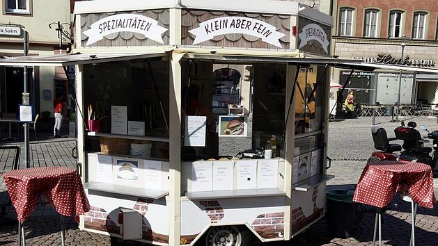 "Klein aber fein" ist auf dem Hammelburger Marktplatz von Montag bis Freitag anzutreffen.  Foto: Bianca Volkert