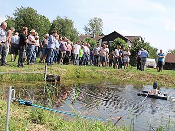 Durch die Belüftungsanlage wird ausreichend Sauerstoff für die Karpfen produziert. Fotos: Andreas Hofbauer
