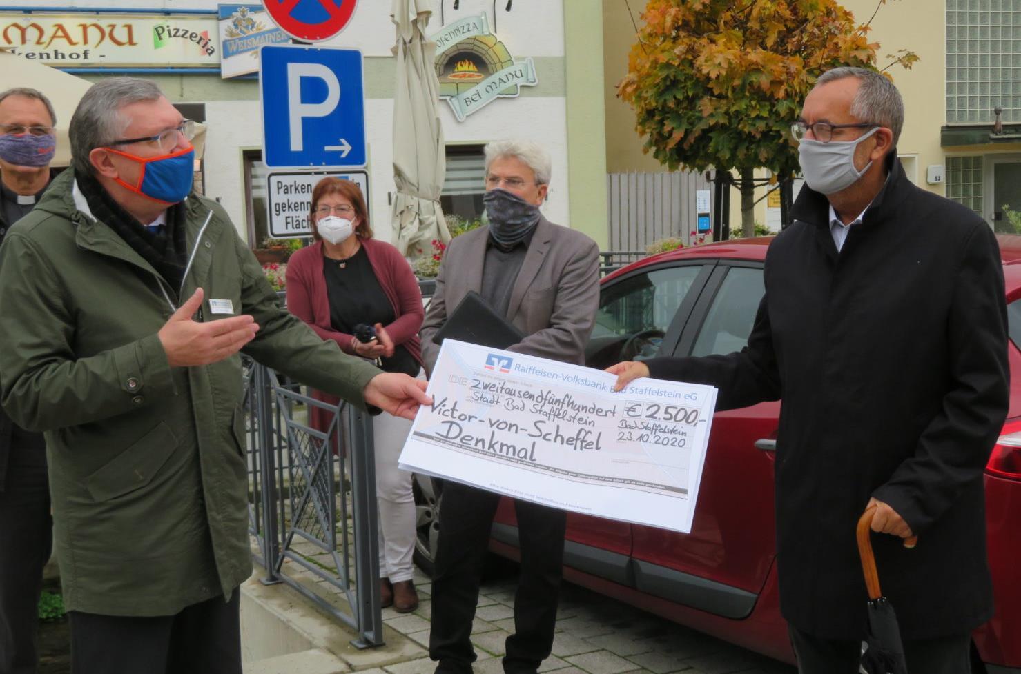 segen fur den gast aus bronze