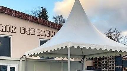 Die Testzentrum-Hammelburg-GbR -Au&szlig;enstelle Stangenroth hat im Birkenweg 3 in Stangenroth, neben der Rh&ouml;nfesthalle, ein Testzentrum eingerichtet.