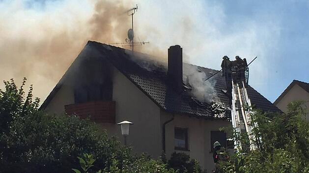 Zweifamilienhaus in Dormitz brennt Foto: News5/Herse