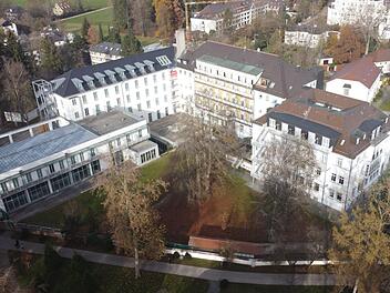 Das Kneippianum wurde bis 2018 als Vier-Sterne-Hotel betrieben, künftig führen die Heiligenfelder den Traditionsbetrieb als psychosomatisches Krankenhaus.