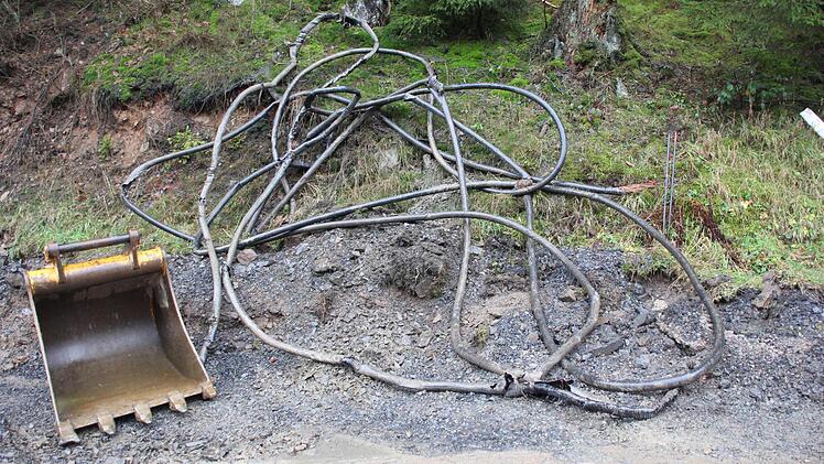 Das alte Fernmeldekabel...  Foto: Friedwald Schedel