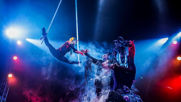 Würzburg: "Zirkus des Horrors" mit außergewöhnlicher Show - und "echtem Blut"