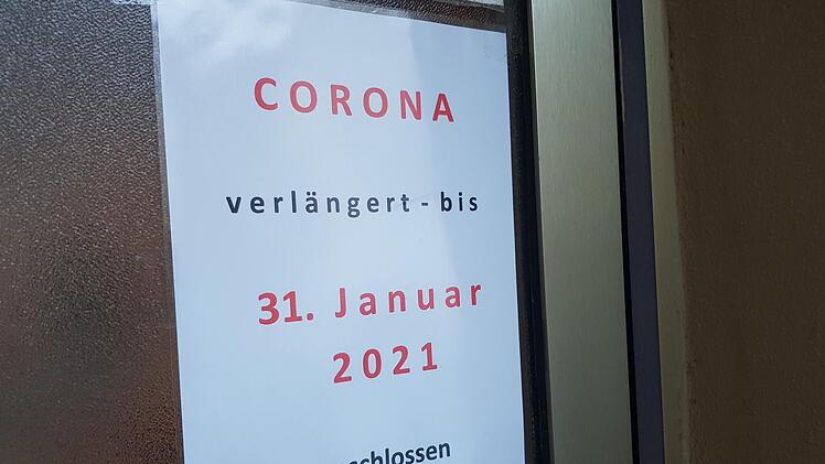 Kein Zutritt in der Frisierstube. Wie lange noch? Foto: Eckehard Kiesewetter