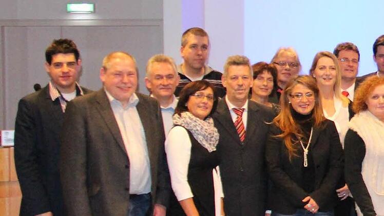 Die Kandidaten nebst Ersatzleuten.