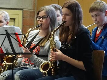 Dem Jugendorchester der Musikvereine aus Obererthal, Diebach und Untererthal gehören bereits rund 35 Kinder und Jugendliche an, auch aus Pfaffenhausen, Obereschenbach und Hetzlos. Foto: Thomas Reuter