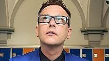 Sven van Thom spielt Kinderlieder.