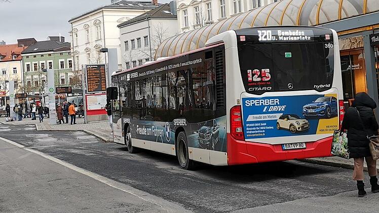 ZOB Bamberg, Busse am Zentralen Busbahnhof in der Bamberger Innenstadt